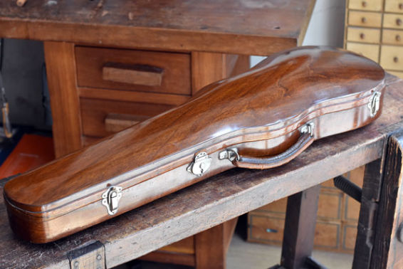 Mirecourt violin case