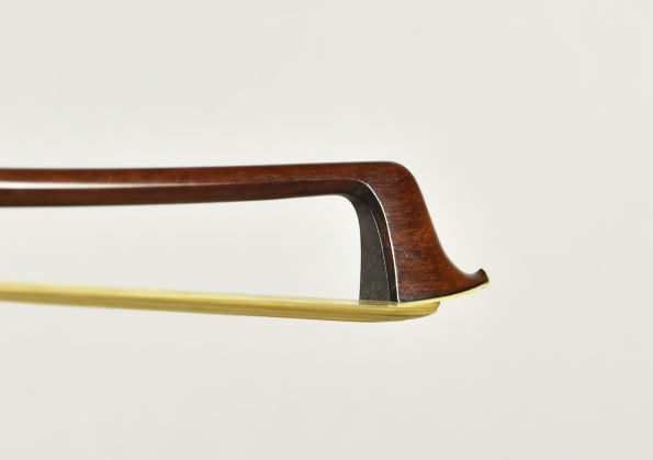 violin bow by Eugène Sartory